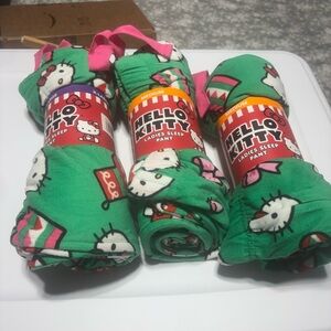 NWT Hello Kitty Ladies Sleep Pants Size Medium & XL. Green Christmas Design
